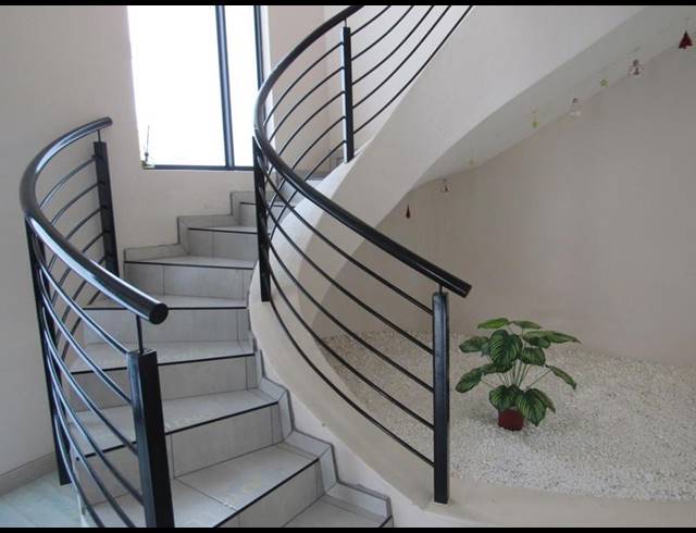 5 BEDROOM PROPERTY TO RENT IN SAVANNAH COUNTRY ESTATE